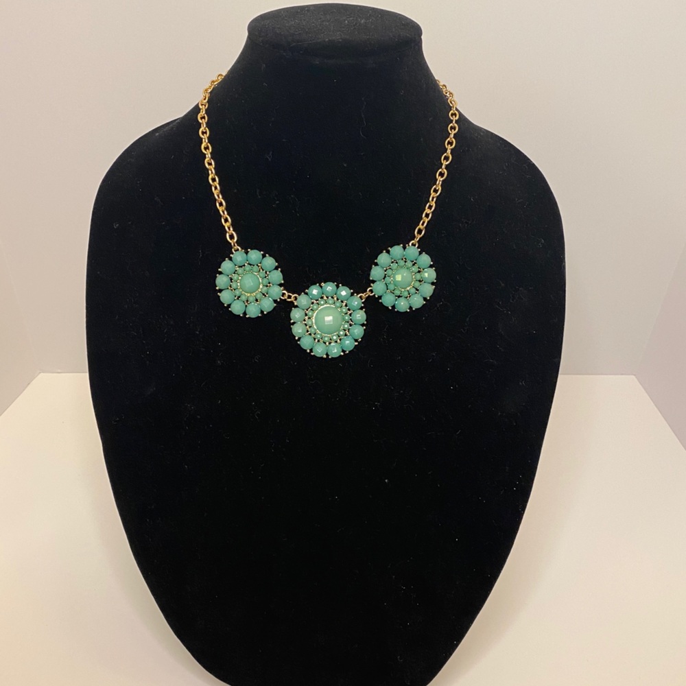 Fabulous gold toned necklace w/ green/blue stones
